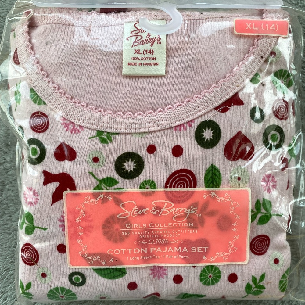 Steve and Barry’s Girl’s Pajamas, new, size XL (14)